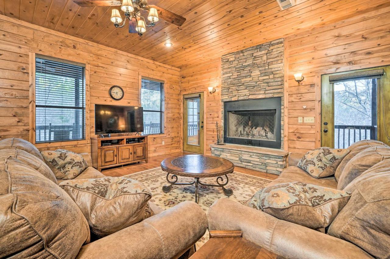 Broken Bow Cabin With Deck, Hot Tub And Fire Pit! Exterior foto